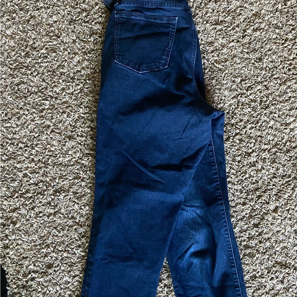 Aglow Maternity jean capris - Picture 2 of 6